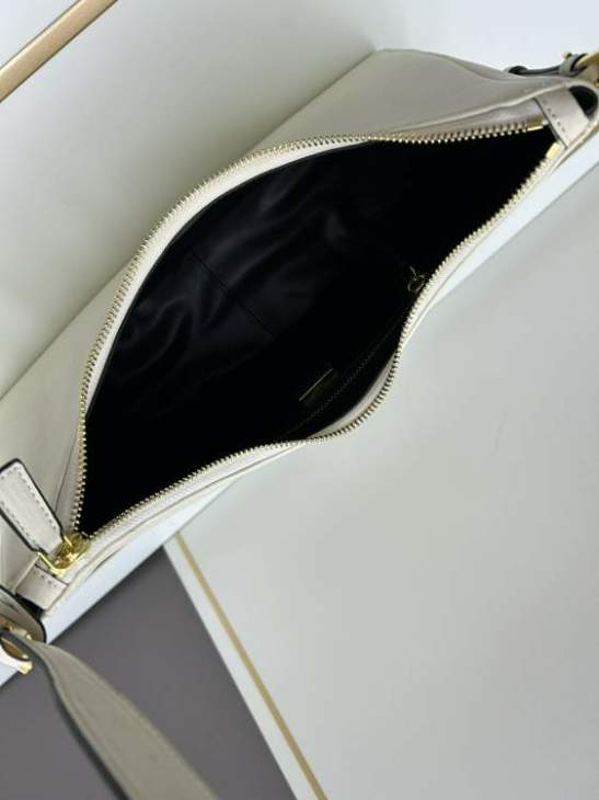 Picture of Prada Handbags _SKUfw172741153fw